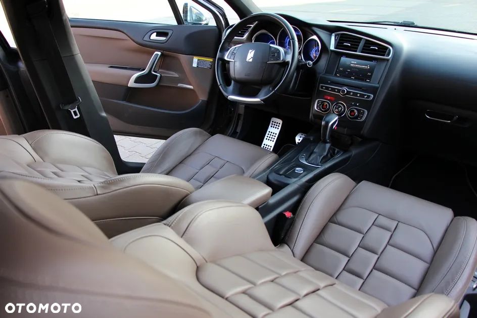 DS Automobiles DS 4 - 9