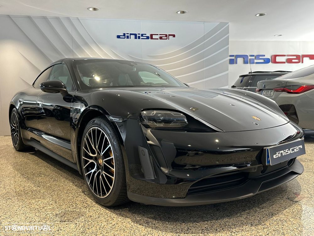 Porsche Taycan - 4