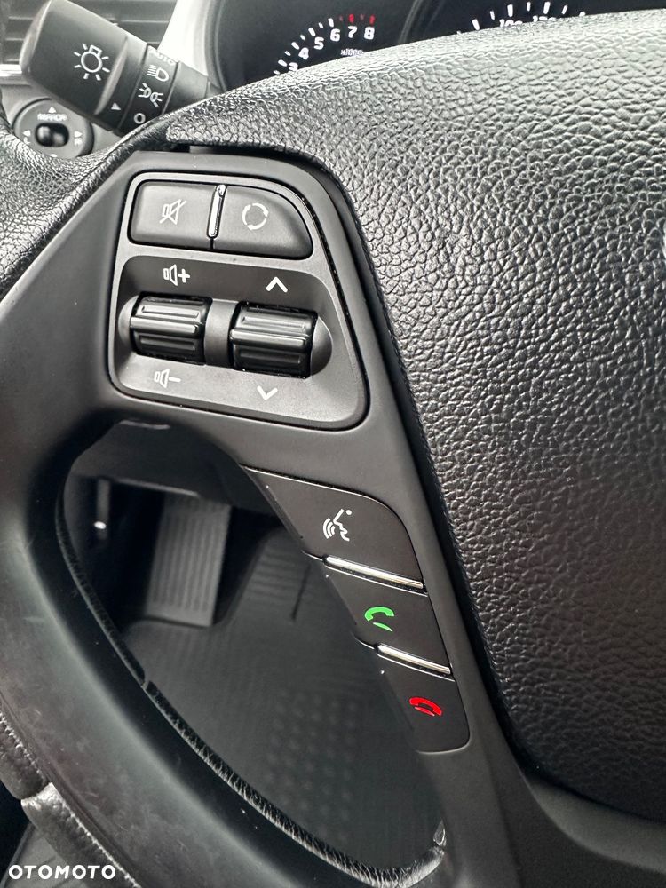 Kia Ceed 1.4 CVVT ISG Dream Team Edition - 33