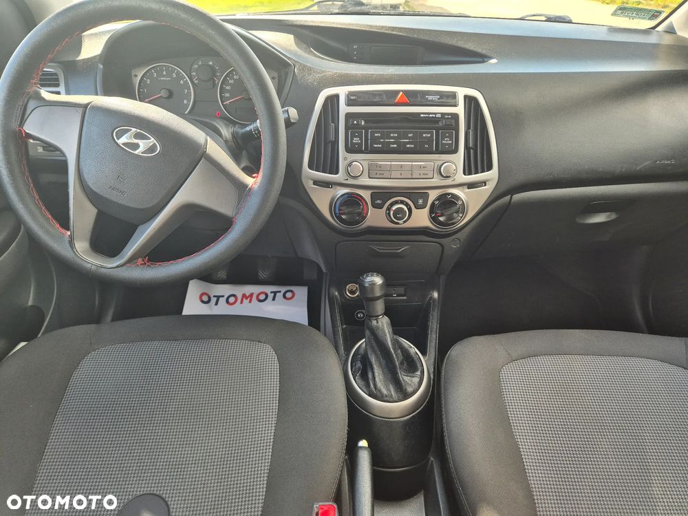 Hyundai i20 1.2 BlueDrive Go - 25