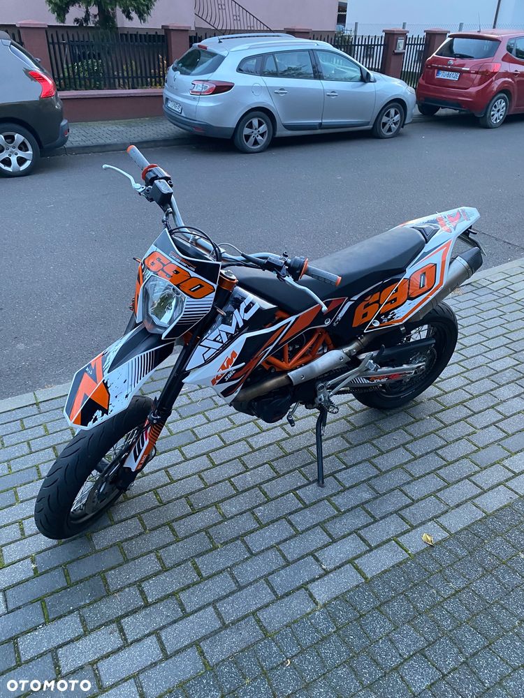 KTM SMC