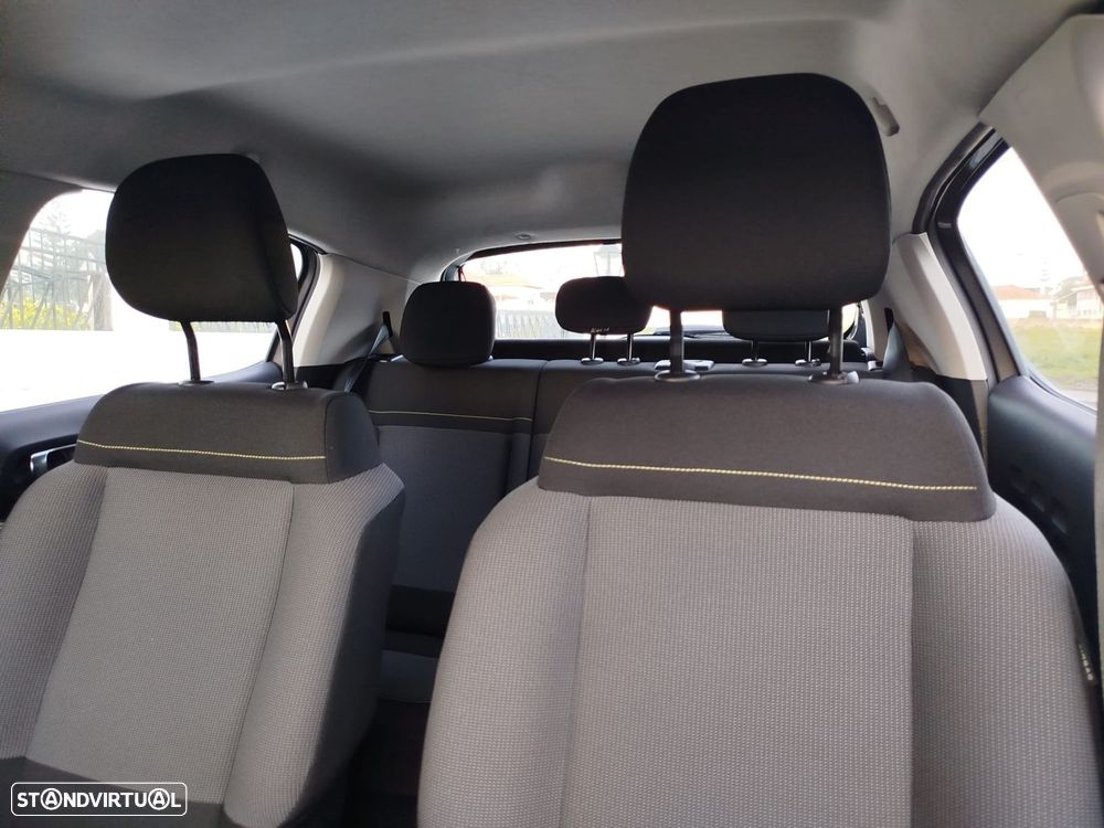 Citroën C3 1.2 PureTech Shine Pack EAT6 - 11