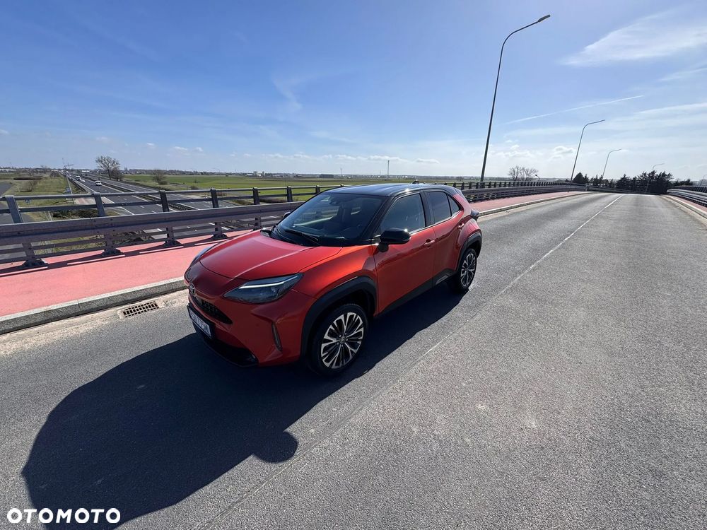 Toyota Yaris Cross Hybrid 1.5 Executive - 11