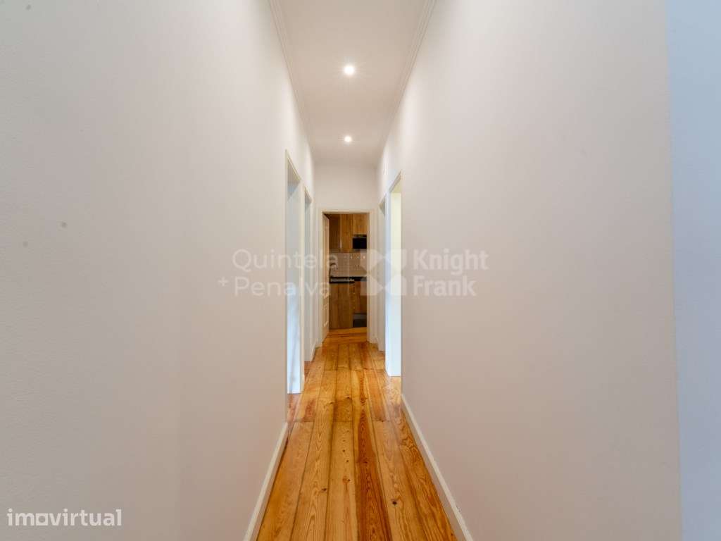 Apartamento T3 com logradouro para arrendamento em Lisboa - Grande imagem: 5/26