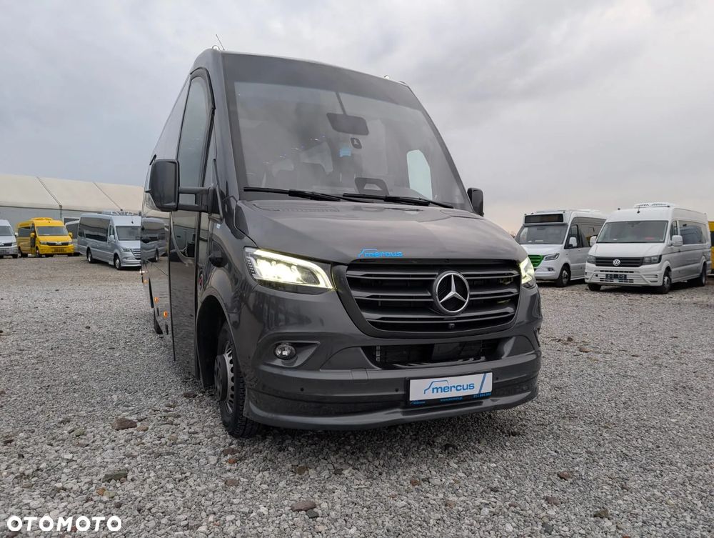 Mercedes-Benz Sprinter 519 - 17