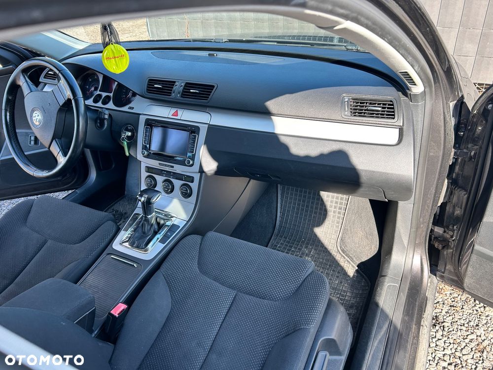 Volkswagen Passat 2.0 TDI DPF Comfortline DSG - 8