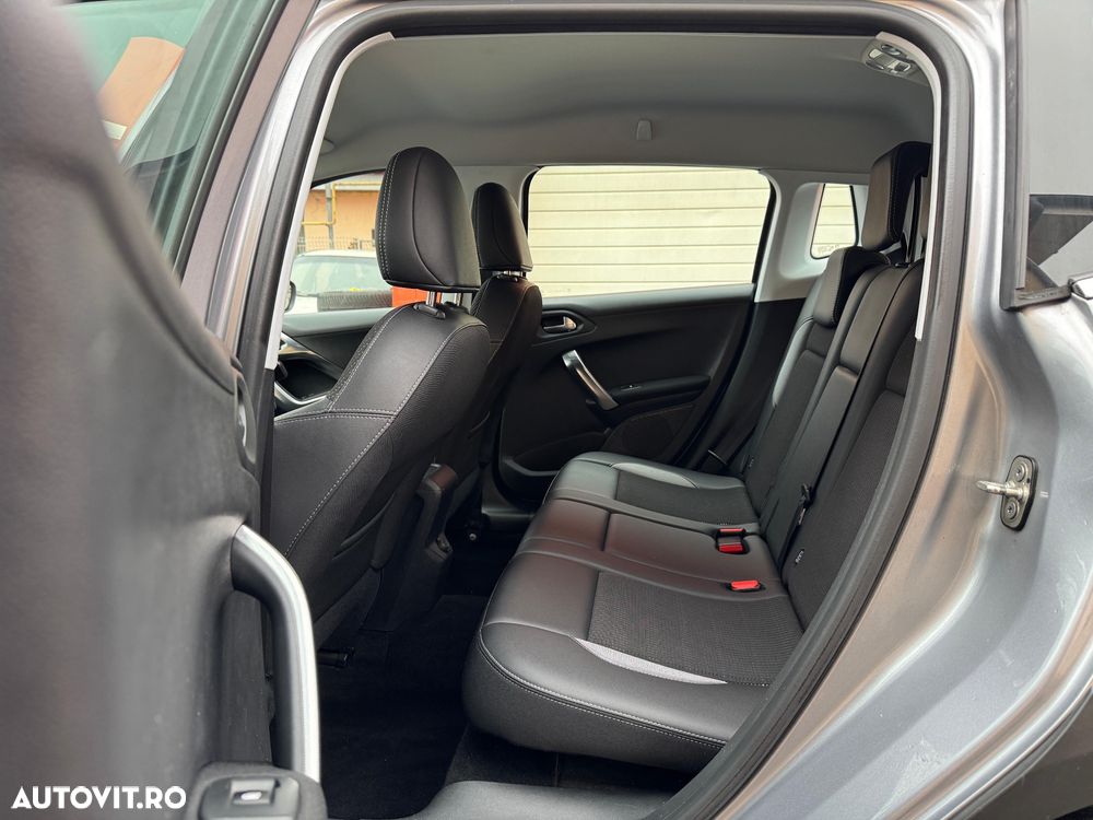 Peugeot 2008 PureTech 110 Stop&Start Active - 8