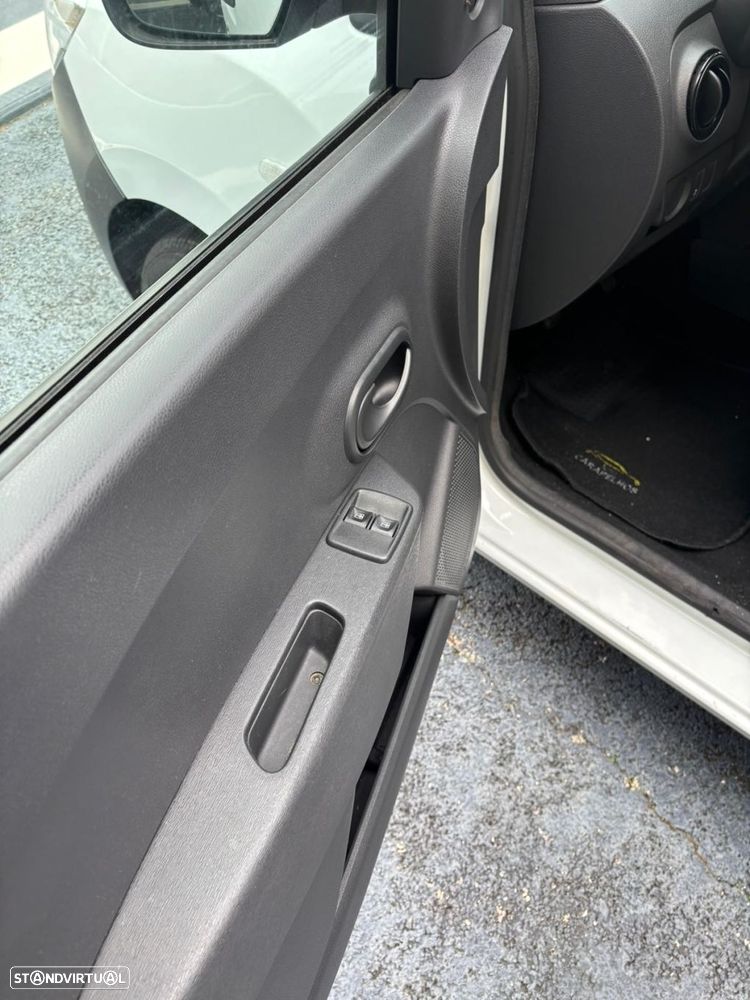 Dacia Dokker 1.5 dCi Essential - 8