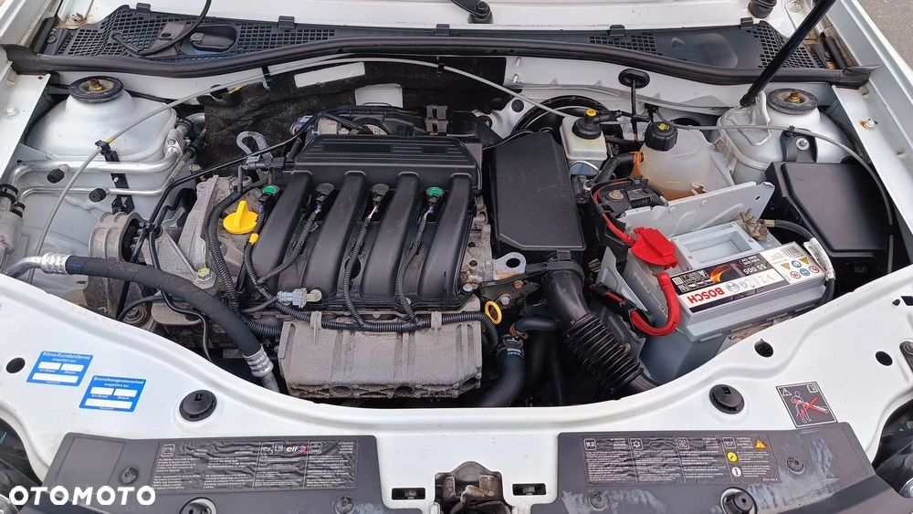 Dacia Duster 1.6 16V 4x2 - 32