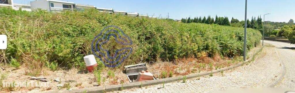 Beneficia de uma excelente localização e exposição solar. - Grande imagem: 4/17