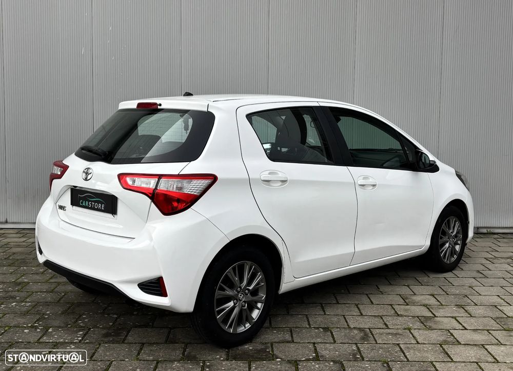 Toyota Yaris 1.0 VVT-i Comfort +PS Style +P.Techno - 4