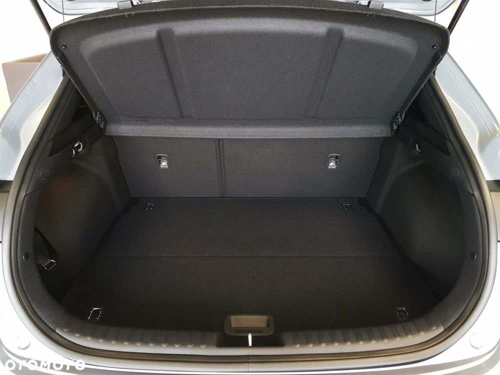 Kia XCeed 1.6 T-GDI Tribute DCT - 29