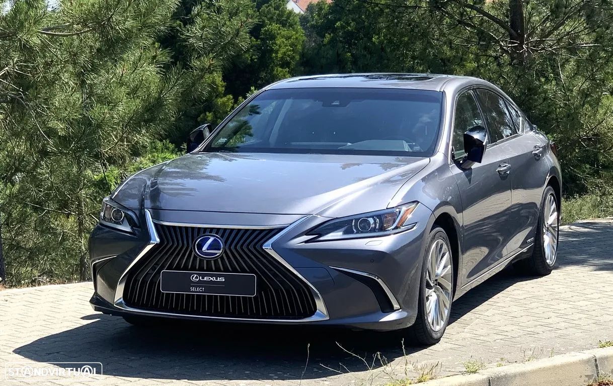 Lexus ES 300h Executive+ - 1