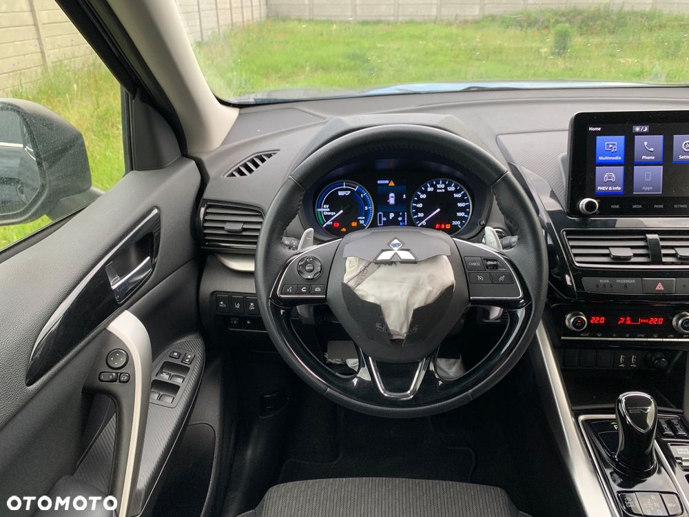 Mitsubishi Eclipse Cross - 24