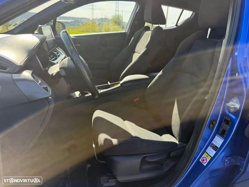 Toyota C-HR 1.8 Hybrid Exclusive - 22