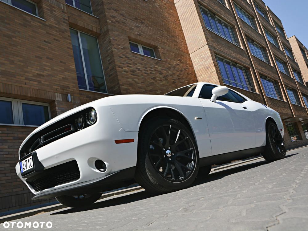 Dodge Challenger 5.7 R/T - 13