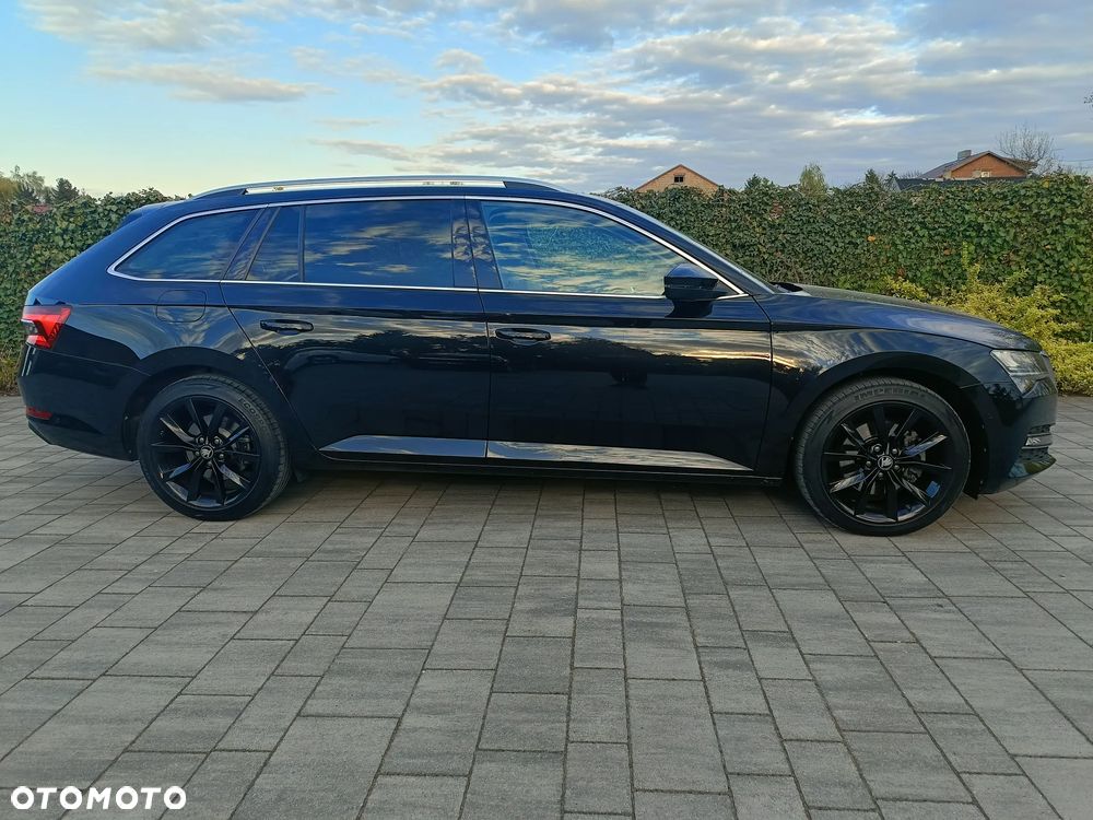 Skoda Superb 2.0 TDI DSG Style - 2