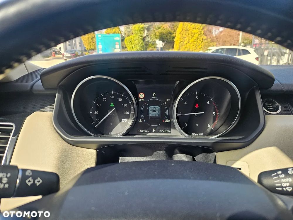 Land Rover Range Rover D300 HSE - 7