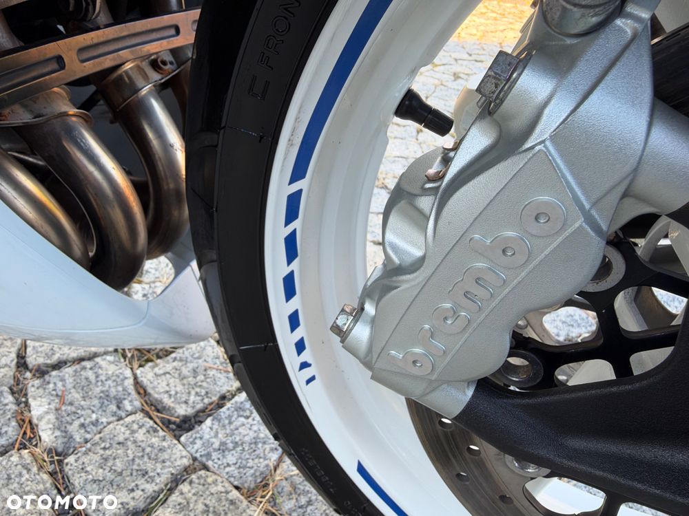 Suzuki GSX-R - 28