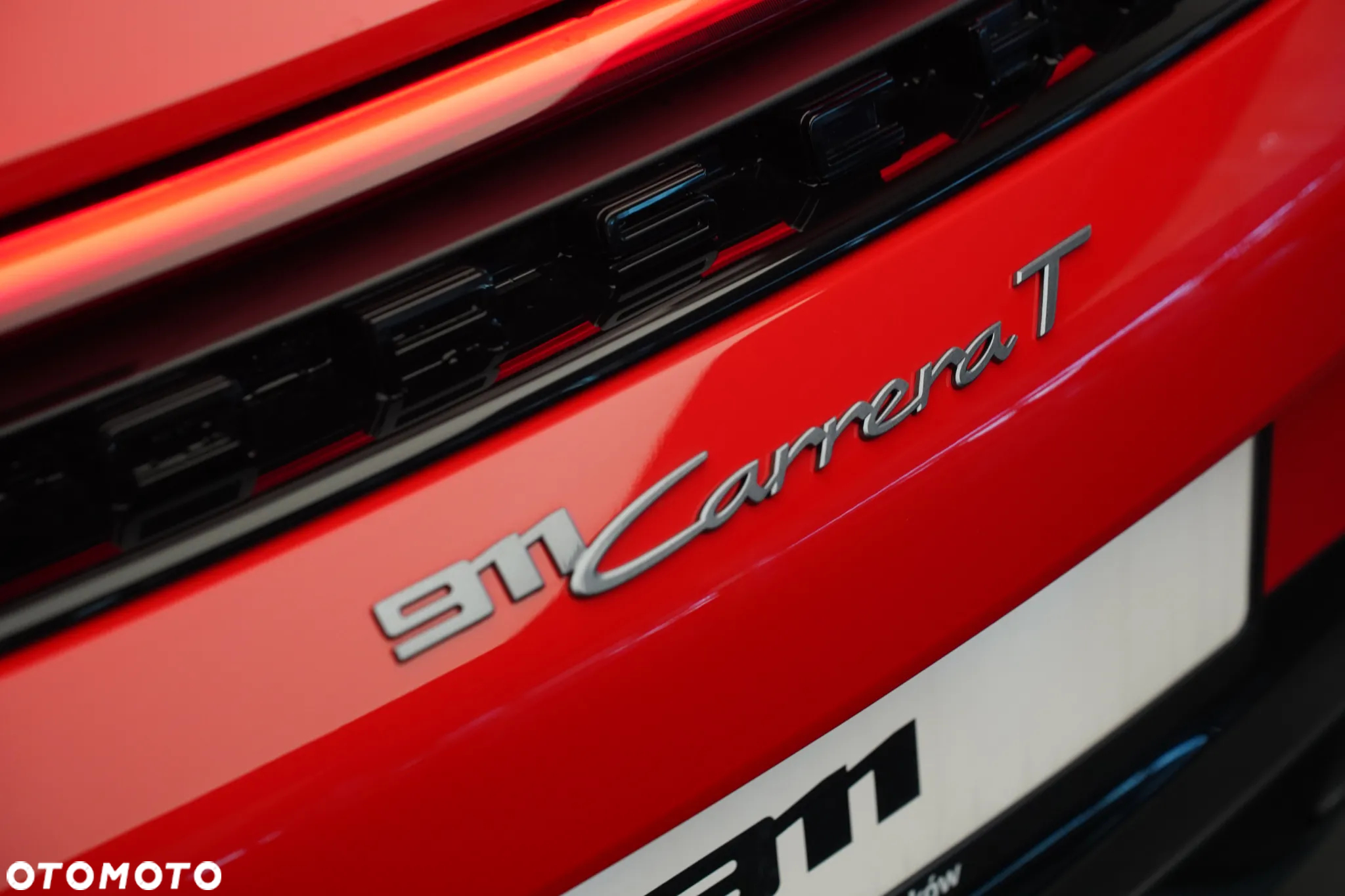 Porsche 911 Carrera T - 28