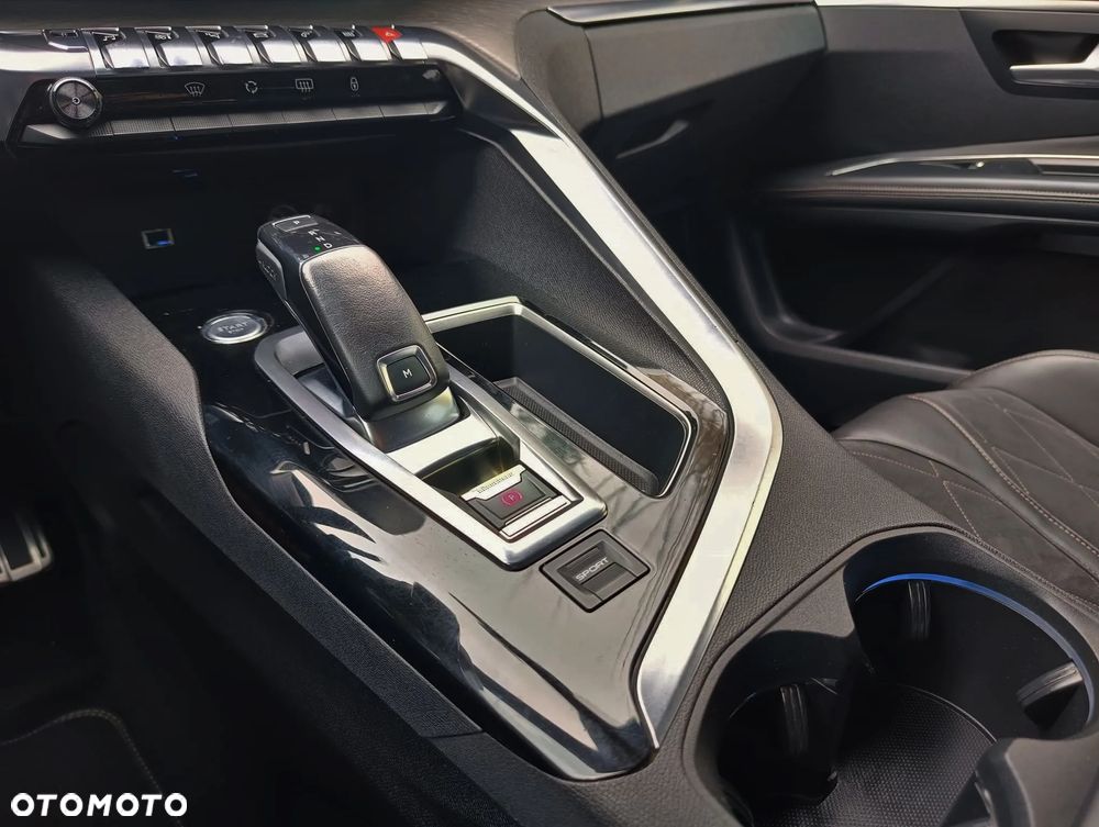 Peugeot 5008 2.0 BlueHDI GT S&S EAT8 - 35