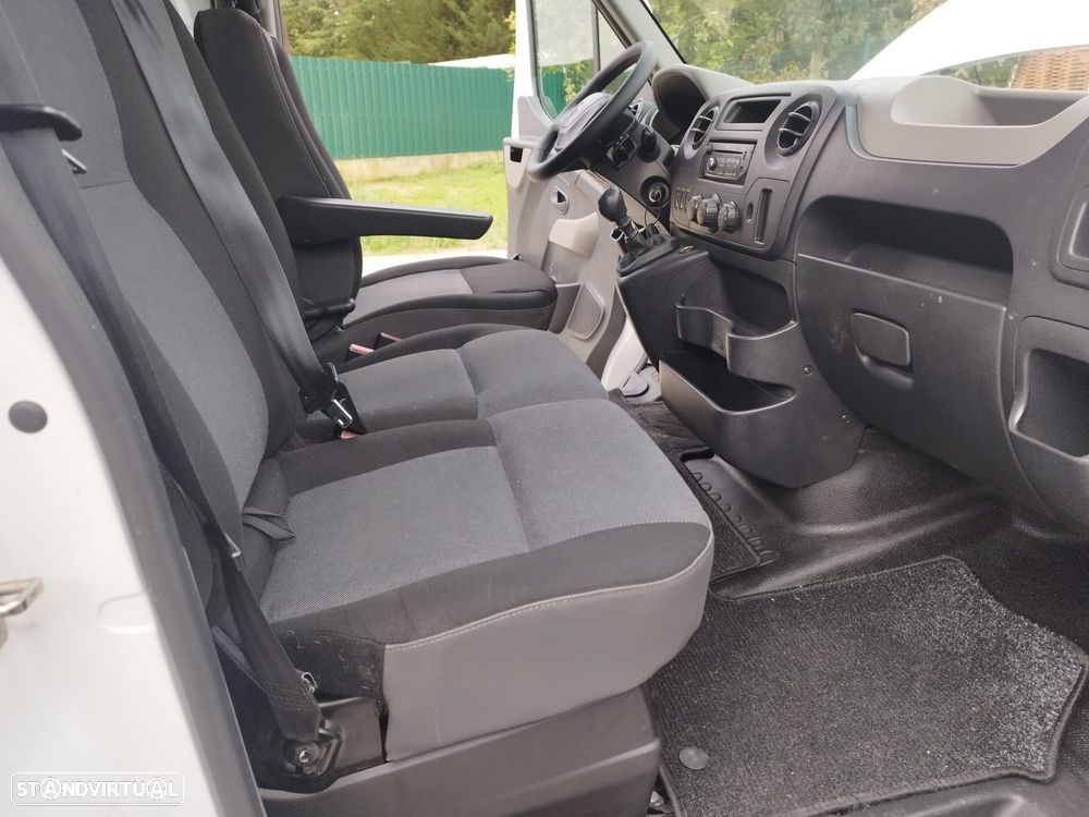 Renault Master 2.3 dci 135 cv L2H2 2015 - 23