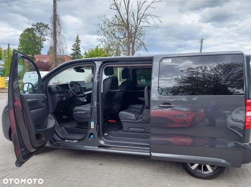 Toyota Proace Verso 2.0 D4-D Medium VIP - 29