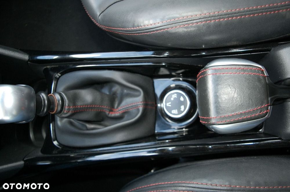 Peugeot 2008 - 26