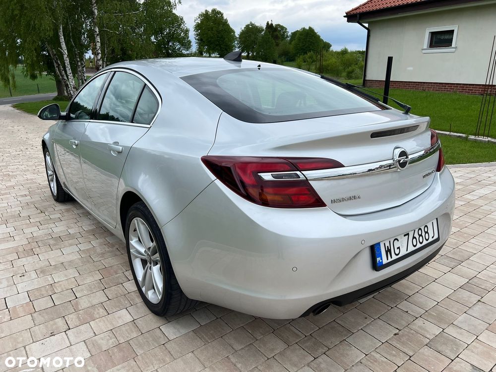 Opel Insignia 2.0 T Cosmo 4x4 - 5