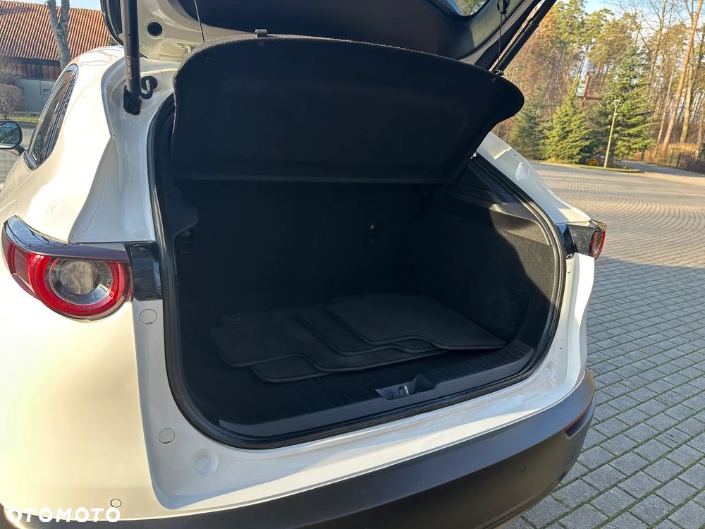 Mazda CX-30 2.0 mHEV Hikari 2WD - 16