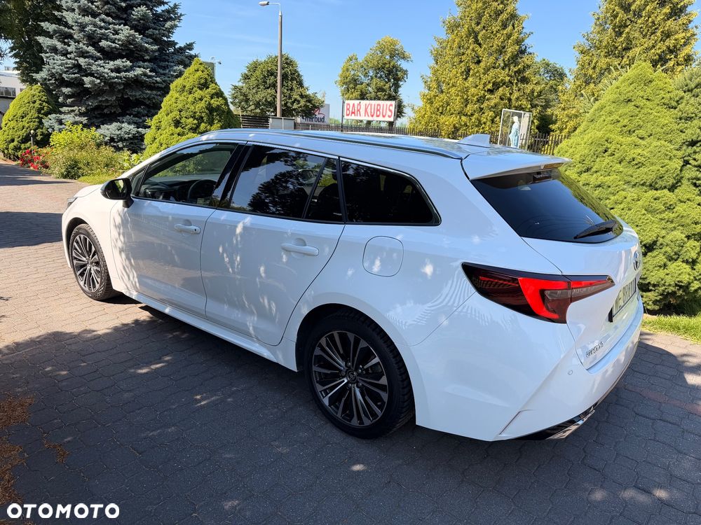 Toyota Corolla 1.8 Hybrid Executive - 6