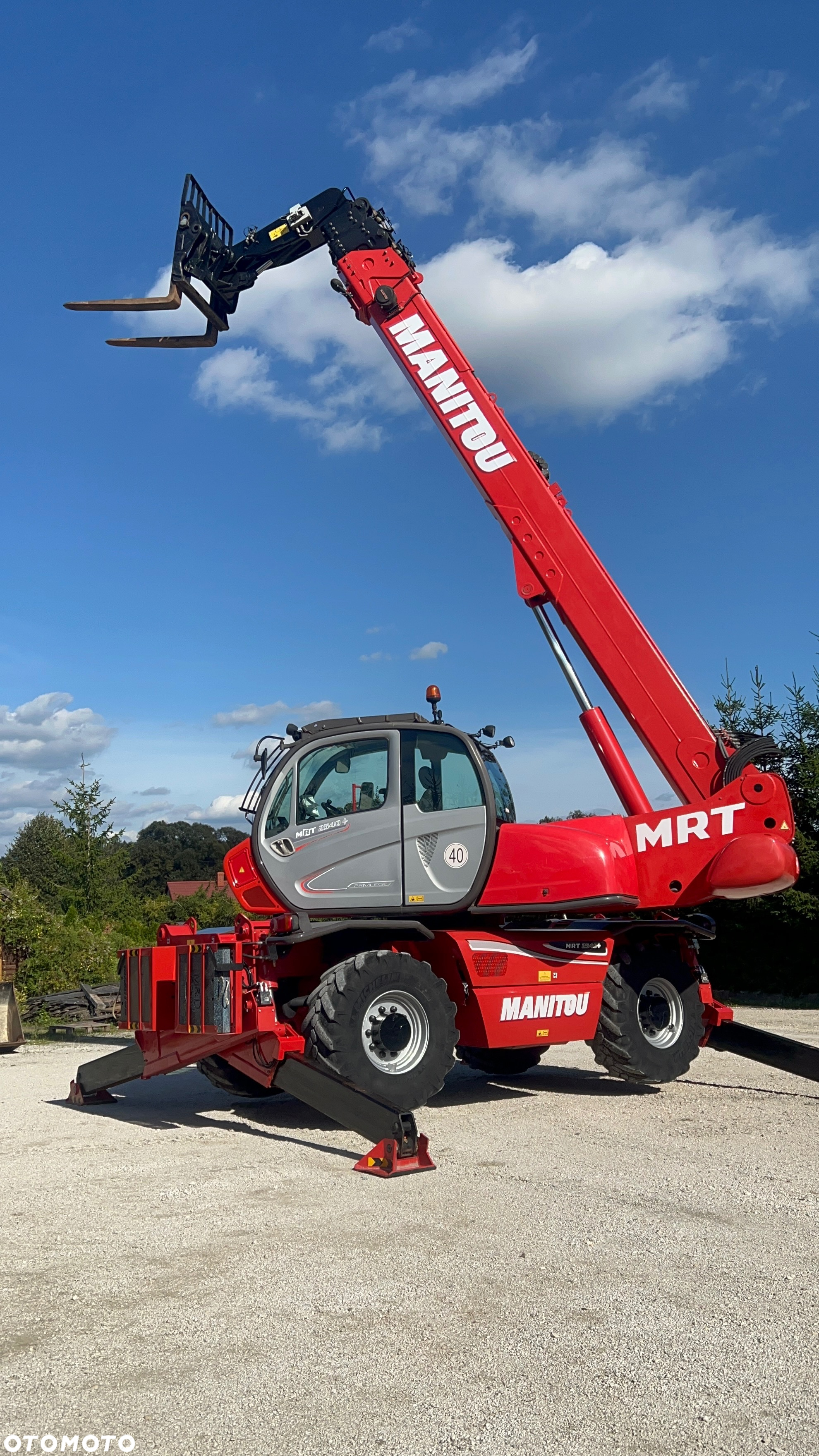 Manitou MANITOU ŁADOWARKA ROTO  widły  Manitou MRT 2540 Privilege Plus PILOT obrotowa 360 dodatkowa hydraulika  2150 2540 1840 2550 wys 24,6m zasięg 17.5 tony silnik MERCEDES opony Michelin 110kw ks.serw 2015r 1 wł manitka roto ładowarka obrotowa - 16