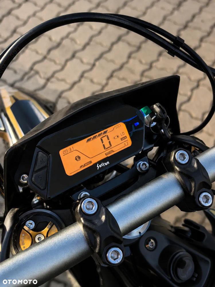 Surron Ultra-Bee - 6