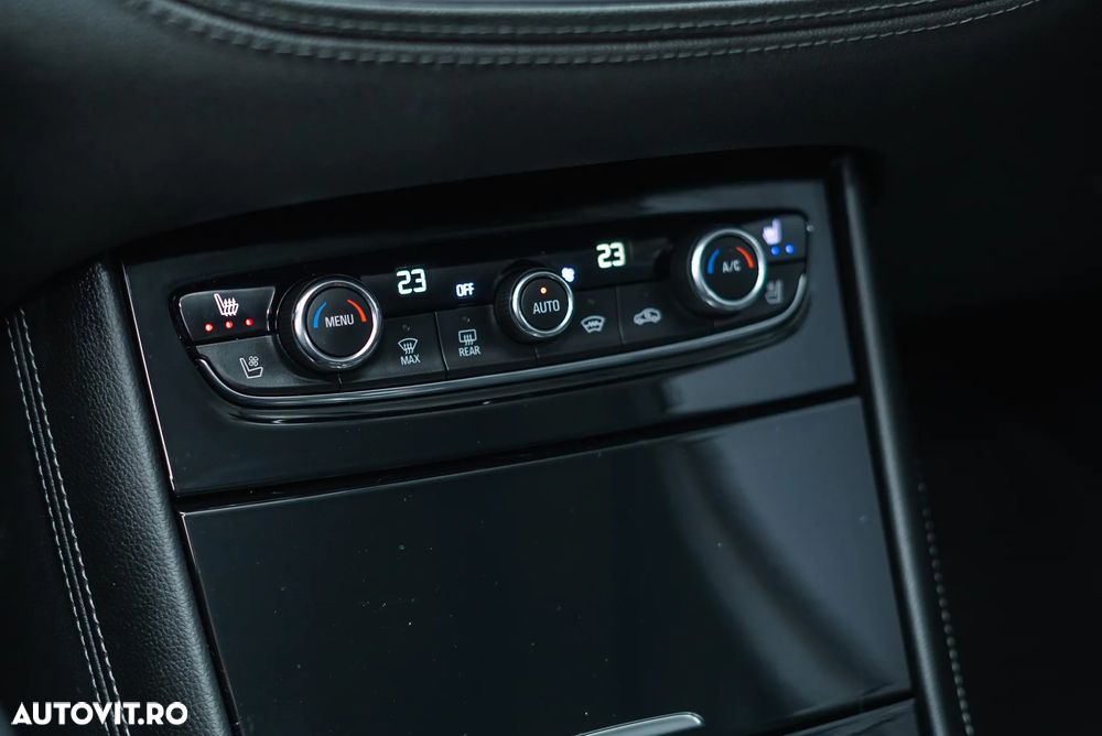 Opel Grandland X Plug-in-Hybrid 1.6 DI Start/Stop Aut Ultimate - 26
