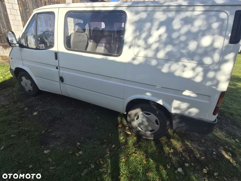 Ford Transit 1999 photo 3