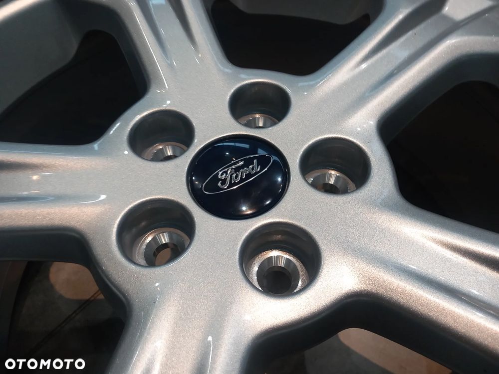 Koła Zimowe 225/65R17 Ford Kuga 2019- (Nokian) - 6