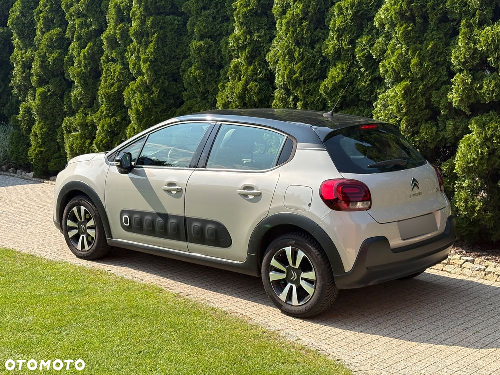 Citroën C3 1.2 PureTech Shine - 2
