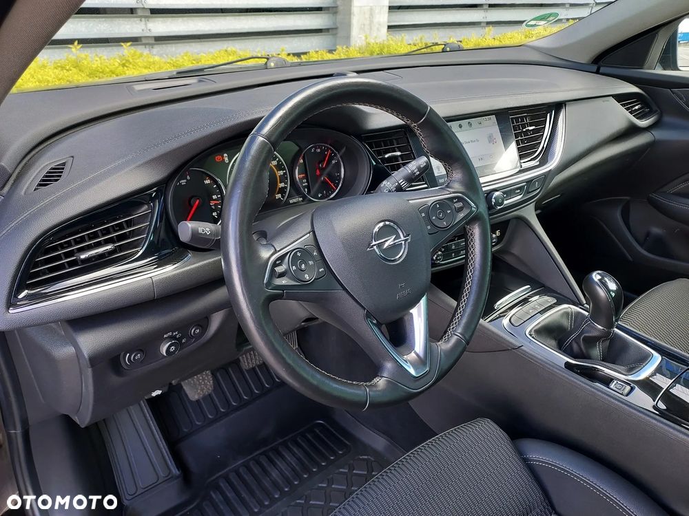 Opel Insignia 2.0 CDTI Cosmo S&S - 33