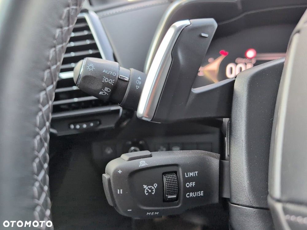 DS Automobiles DS 7 Crossback - 12