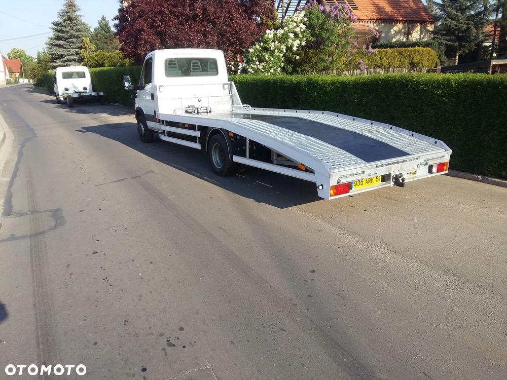 EUROCARGO IVECO 7.5t najazd autolaweta zabudowa KUNICE - 9