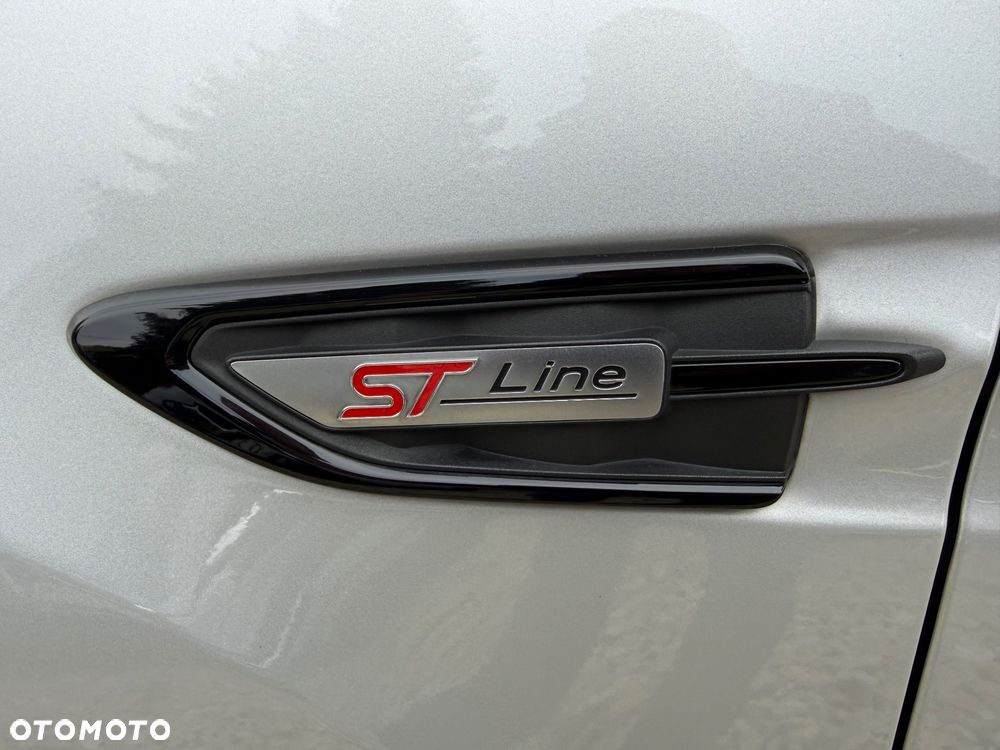 Ford Kuga 1.5 EcoBoost 2x4 ST-Line - 9