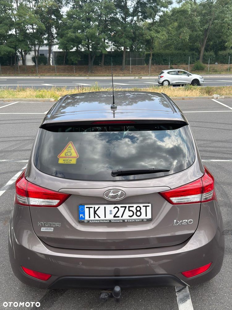 Hyundai ix20 1.6 Comfort blue - 12