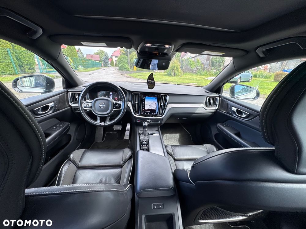 Volvo S60 T6 AWD R-Design - 13