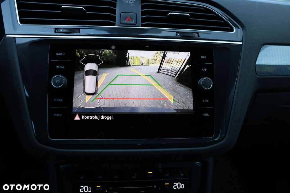 Volkswagen Tiguan 2.0 TDI SCR 4MotION DSG Elegance - 24