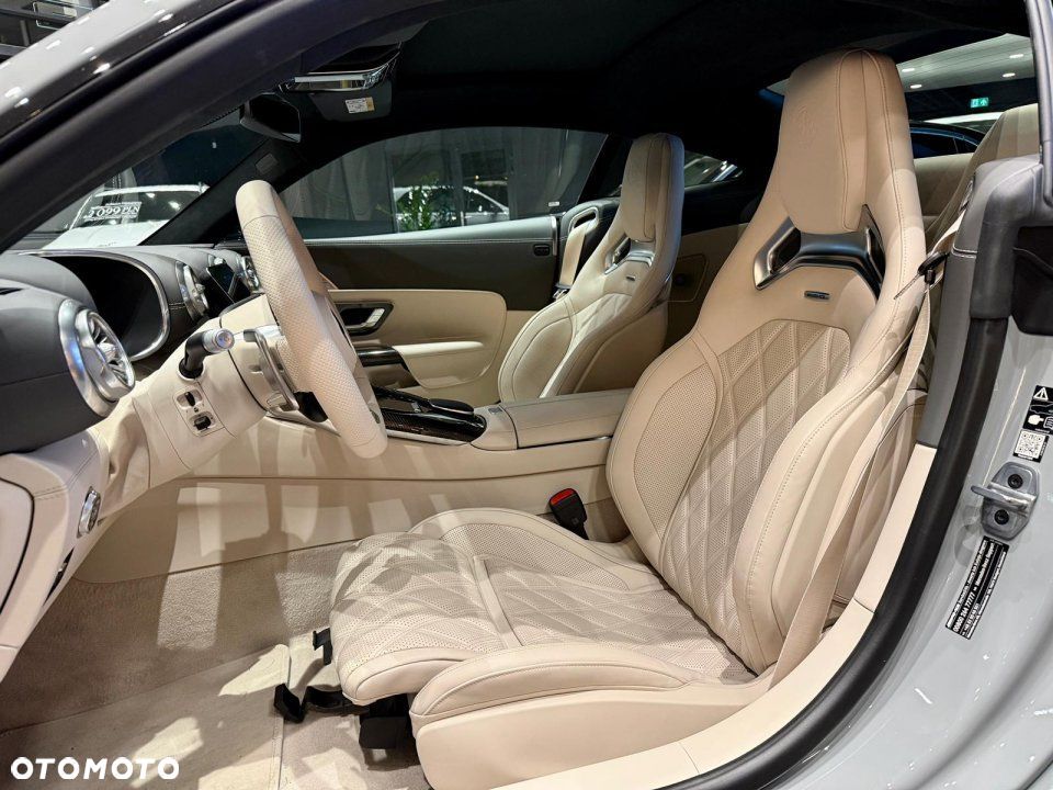 Mercedes-Benz AMG GT - 5