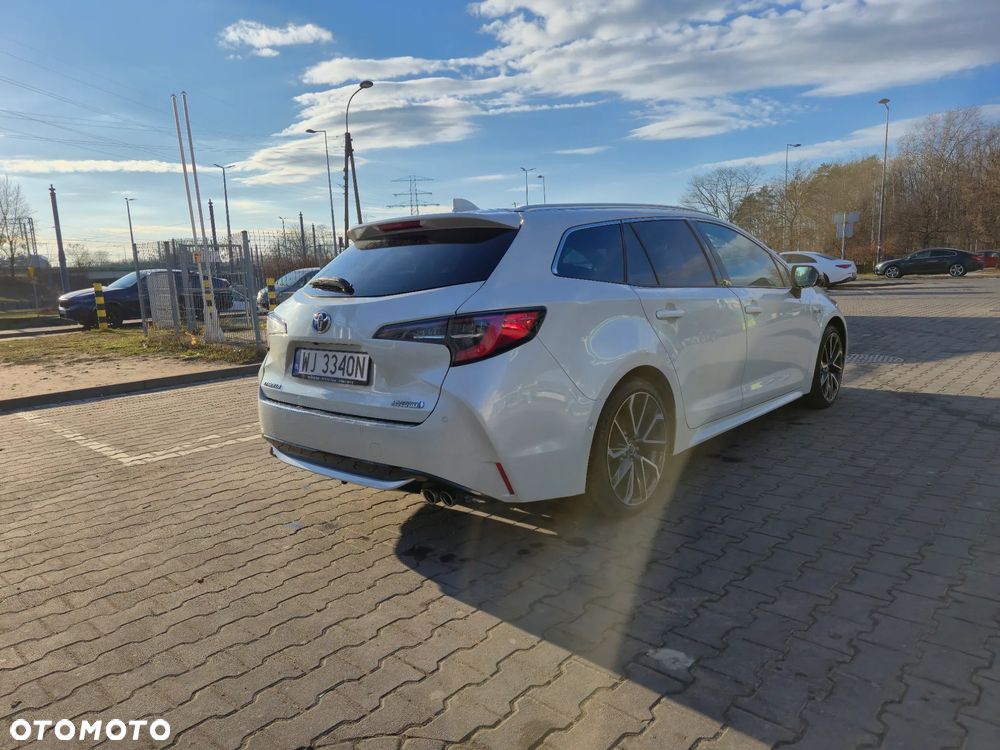 Toyota Corolla 2.0 Hybrid Executive - 2