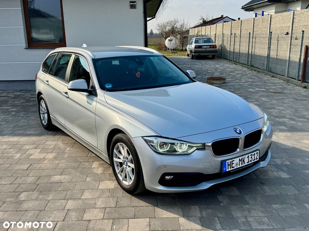 BMW Seria 3 320d Edition Luxury Line Purity - 1