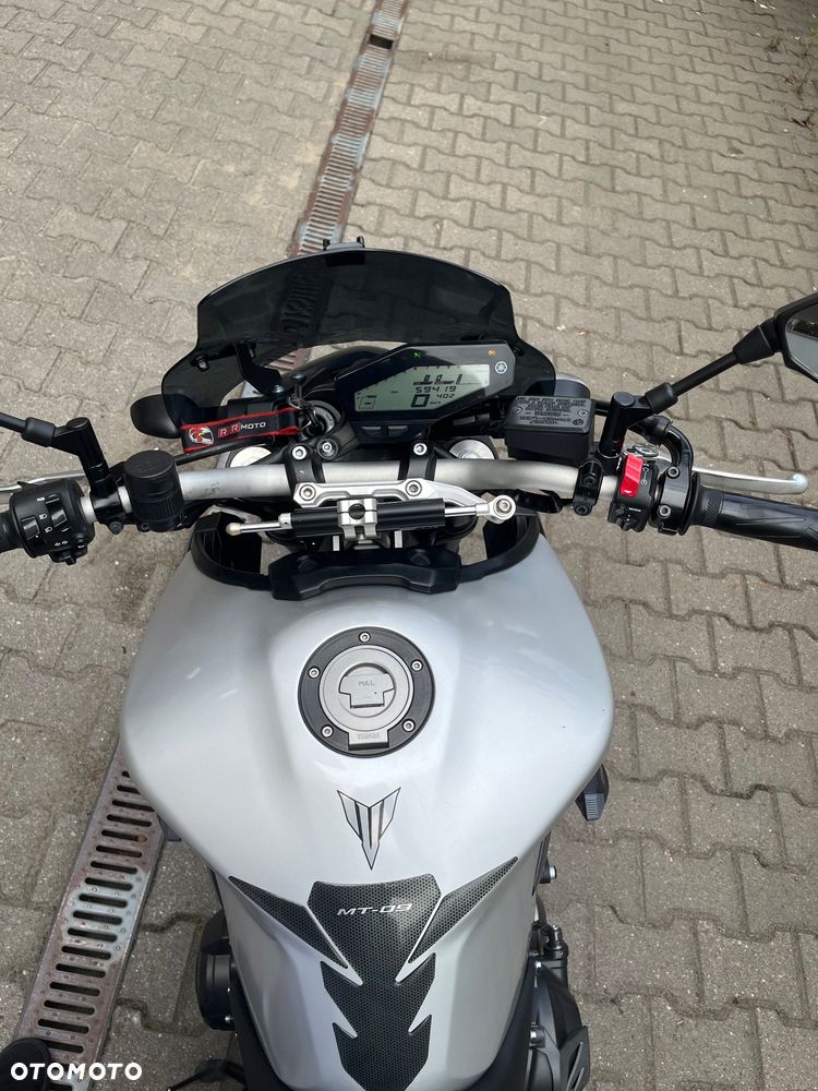 Yamaha MT - 2