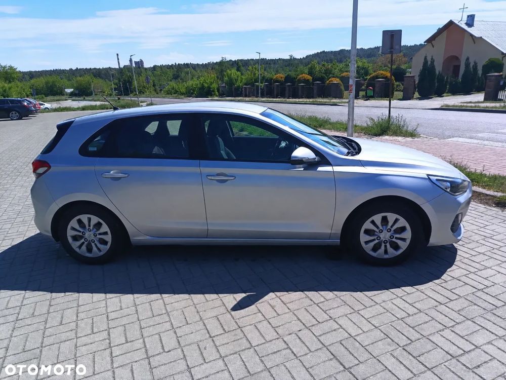 Hyundai i30 1.4 Classic + - 3