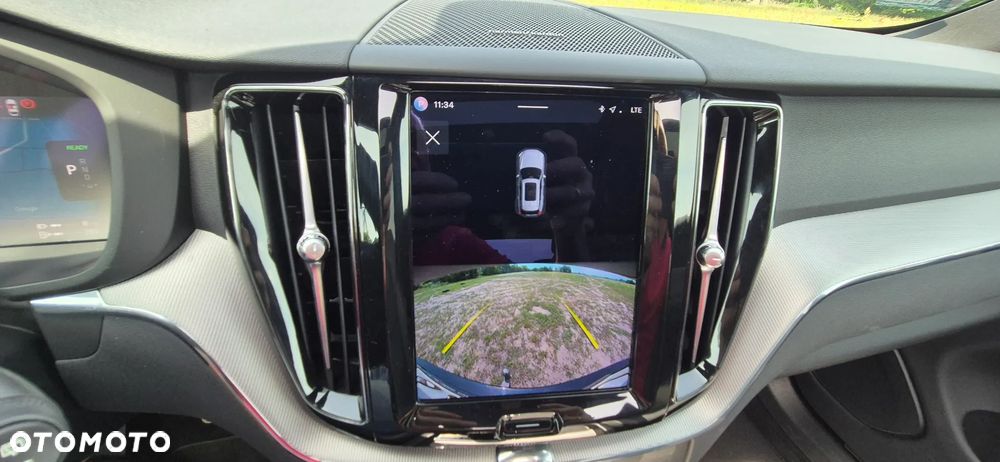 Volvo XC 60 T8 Plug-In Hybrid AWD R-Design - 16
